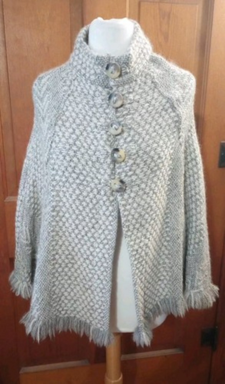 Branigan Weavers Wool Alpaca Cape Button Wrap Ireland Oatmeal OS John‎ Branigan